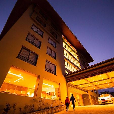 Ariya Hotel تيمفو المظهر الخارجي الصورة