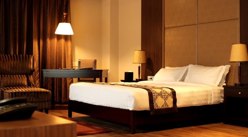 Ariya Hotel تيمفو المظهر الخارجي الصورة