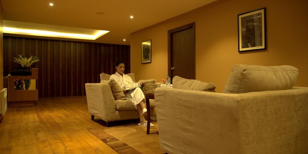 Ariya Hotel تيمفو المظهر الخارجي الصورة